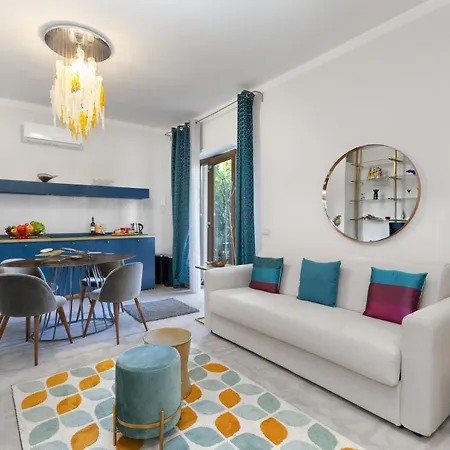 De Charme 2 Apartment Sorrento