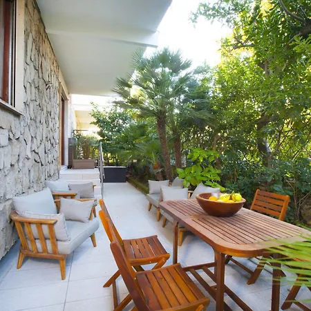 De Charme 2 Apartment Sorrento