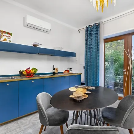 Apartment De Charme 2